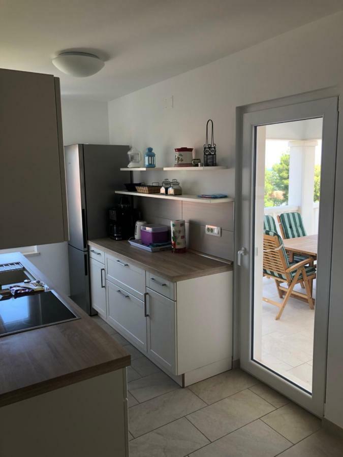 Apartments Marino Supetar Eksteriør billede